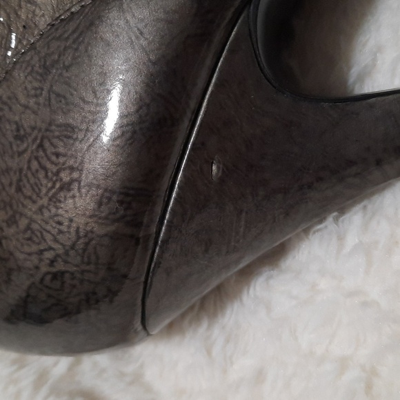 BCBGirls Shoes - Picture 7 of 7